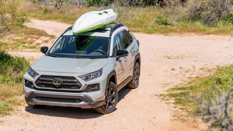  Toyota RAV4 TRD Off Road 2019 года  (NA) (фото 32 из 40)